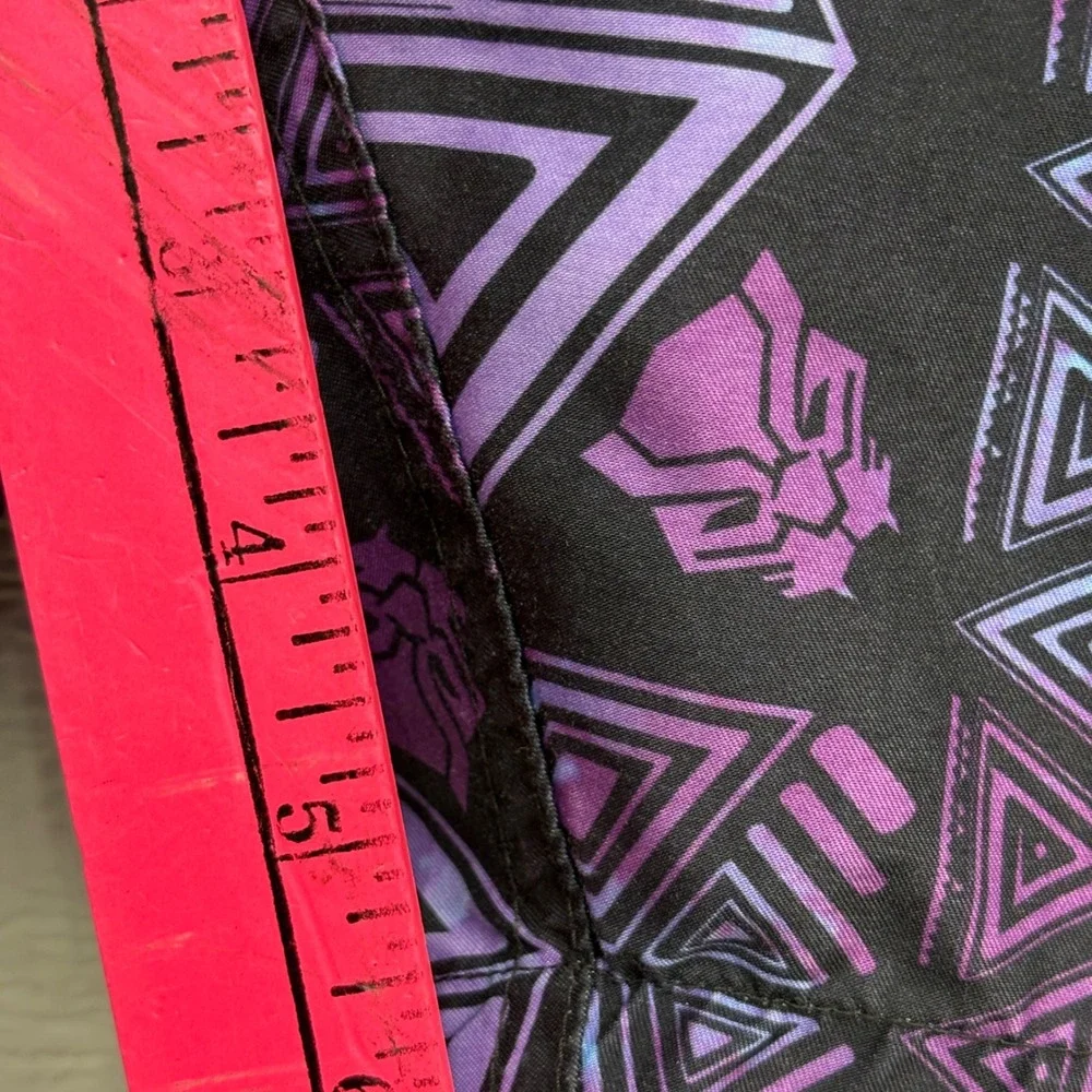 Marvel Black Panther Swim Trunks Mens Medium Purple Blue Tribal Geometric Mask